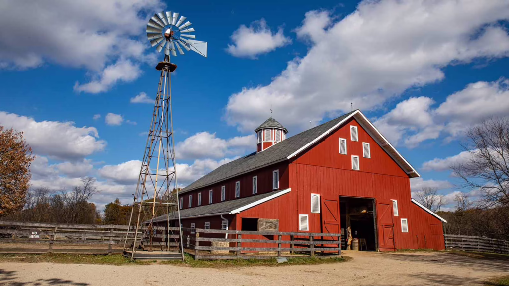 Redbarn4